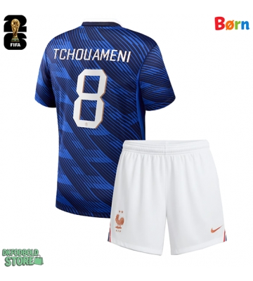 Frankrig Aurelien Tchouameni #8 Replika Babytøj Hjemmebanesæt Børn VM 2026 Kortærmet (+ Korte bukser)